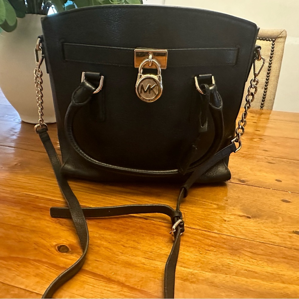 Michael Kors large hamilton handbag- Black- Pre Owned